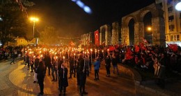 Efes Selçuk’ta 98. Yıl gururu Cumhuriyetin Işıkları ile yaşandı