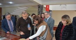 Ege'de “Uluslararası Türk Dünyası Sanat Eserleri ile Yazma ve Matbu Eserler Koleksiyonu" Sergisi açıldı
