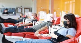 Kızılay'dan Gönüllü Kan Bağışçılarına Acil Çağrı : Kan Stokları Hızla Azalıyor