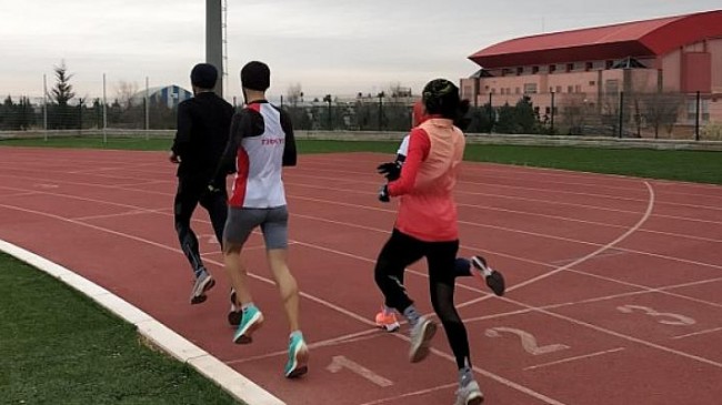 Harran Üniversitesi, Atletizm Milli Takımı Olimpiyat Kafilesine Ev Sahipliği Yapıyor