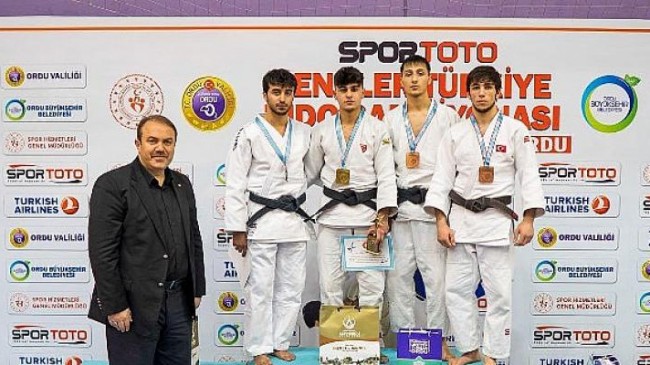 Türkiye’de judonun zirvesi Kağıtspor