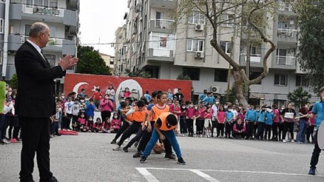 “Çocuk Oyunları” Milli Eğitim Müdürünün düdüğü ile başladı