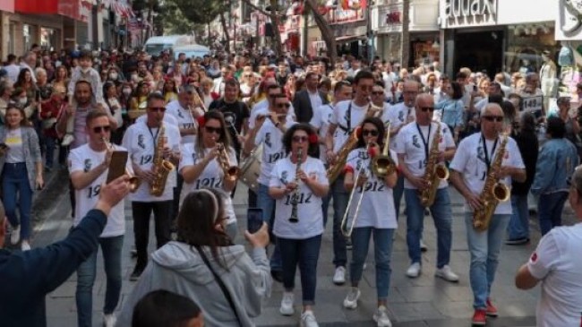 Karşıyaka’da Hıdırellez Coşkusu