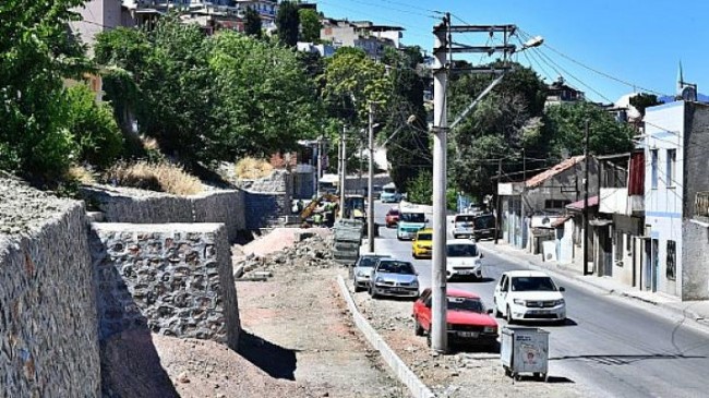 İzmir Büyükşehir Belediyesi’nden Gürçeşme’de 30 yıllık soruna neşter