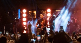 Can Bonomo Sevilen Şarkılarıyla İstanbul Cevahir’i Salladı