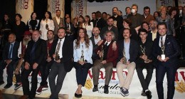 İBB Şehir Tiyatroları 7. Anadolu Uluslararası Tiyatro Ödülleri’nde 2 ödüle layık görüldü