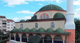 Büyükşehir, 42 Evler Camii’nin dış cephesini yeniledi