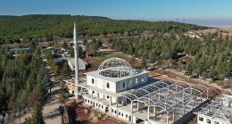 Büyükşehir Asri Mezarlıkta Cami yapımına devam ediyor