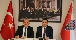 İzmir İl Milli Eğitim Müdürlüğü ile İzmir İl Emniyet Müdürlüğü arasında ‘İşbirliği Protokolü’ İmzalandı.