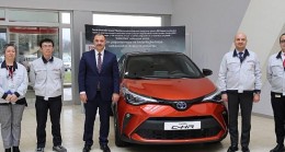 Sakarya Valisi Çetin Oktay Kaldırım Toyota Otomotiv Sanayi Türkiye’yi Ziyaret Etti