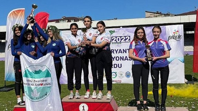 Oryantiringde Türkiye Şampiyonu İnegöl Belediyespor