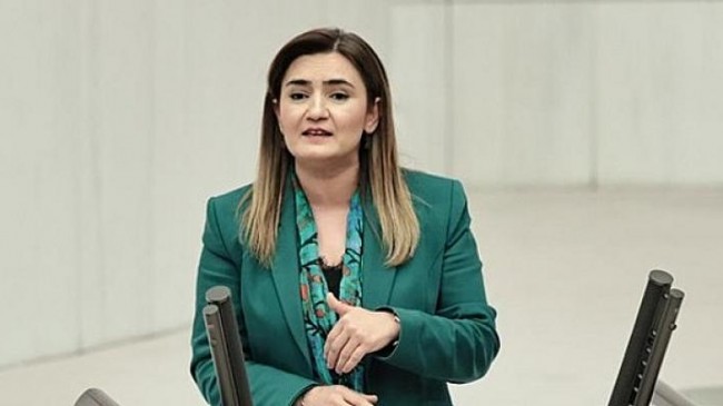 CHP İzmir Milletvekili Av. Sevda Erdan Kılıç: Aileler alışverişe başlamadan kırtasiye ürünlerinde KDV’yi indirin