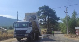 Muğla Büyükşehir, Yatağan’ın kırsal mahallelerinde yol çalışmalarını sürdürüyor