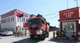 Aydın büyükşehir belediyesi itfaiyesi söndürme çalışmalarına destek olmak için marmaris’teki yangın bölgesine gidiyor