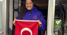 Boyner, Genç Yüzücü Aysu Türkoğlu'nun Guinness Hedefine Ortak Oldu