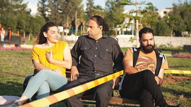 Lefkoşa Belediye Tiyatrosu “Parkta Güzel Bir Gün" Oyunuyla İstanbul'da