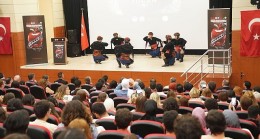 Türk Dünyası Sineması İzmir'de Ege Üniversitesi ev sahipliğinde bir araya geldi “Uluslararası Turan Film Festivali" başladı