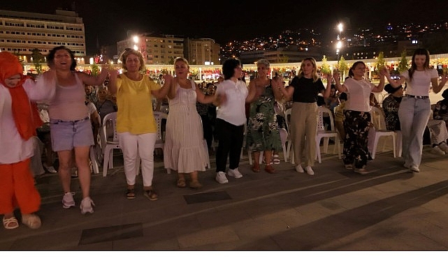 Bu konser Kocaelileri mest etti