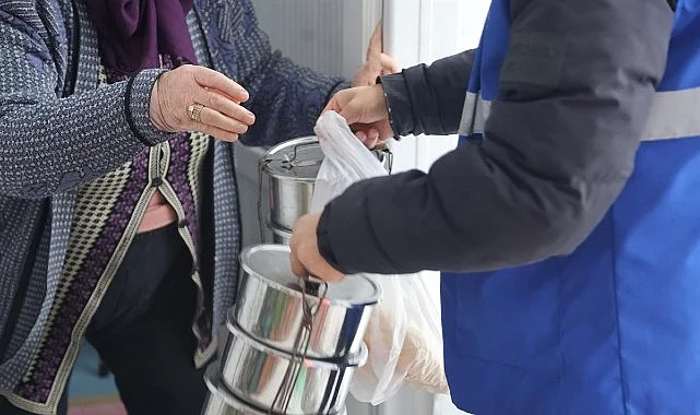 Canik Belediyesi’nden Tüm Ailelere İftar Yemeği Desteği