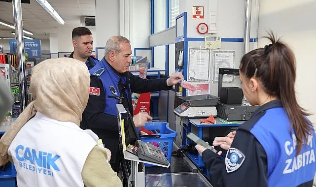 Canik Zabıtası Göz Açtırmıyor: Marketlere Sıkı Denetim