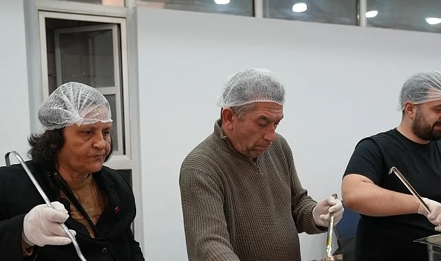 Seferihisar’da Ramazan dayanışması ilk iftarla başladı