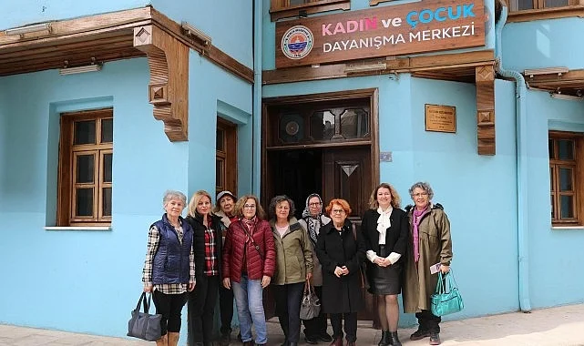 Dayanışma Merkezi’nde Kadın Hakları Konuşuldu