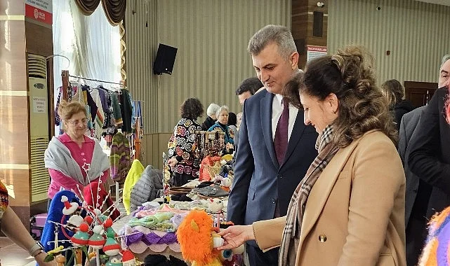Gölcük’te İlmek İlmek Sanat: 2. Geleneksel Örgü Şöleni Başlıyor