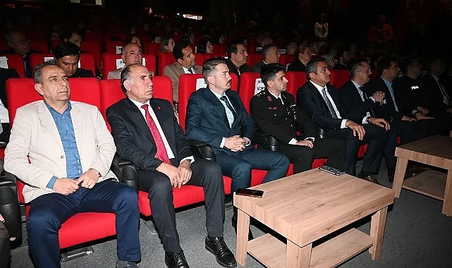 İstiklal Marşı’nın kabulü törenle kutlandı