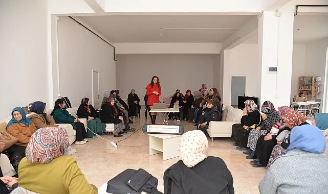 Kadınlar İçin Güçlü Adımlar