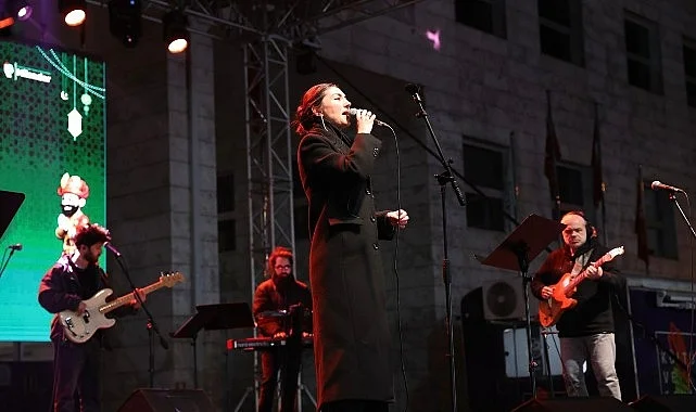 Nilüfer Ramazan Sokağı’nda Ezginin Günlüğü ile unutulmaz gece