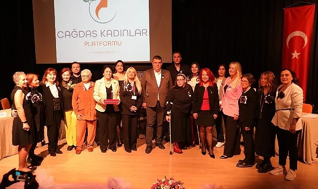 Seferihisar’da 8 Mart’a Anlamlı Etkinlik: “8 Kadın 8 Başarı Öyküsü”