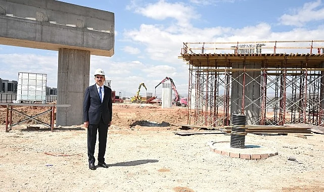 Başkan Altay İnşası Süren TÜMOSAN Kavşağı’nda İncelemelerde Bulundu