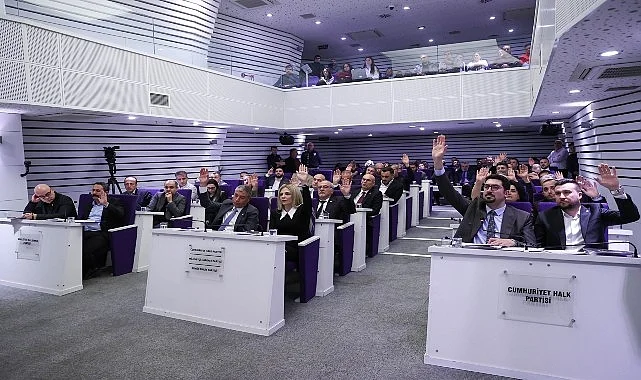 Buca Belediye Başkanı Görkem Duman: “Ne eğildik, ne de bir adım geri attık”