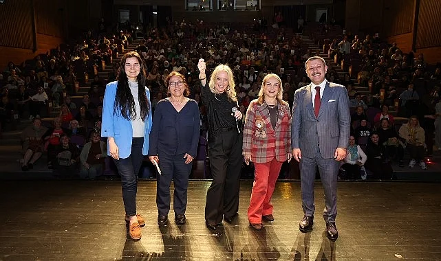 Çekmecem’de Kitap Var’ın konuğu Saba Tümer oldu