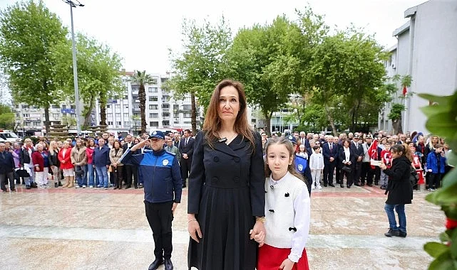 Çocuk dostu kent Karşıyaka’da 23 Nisan coşkusu