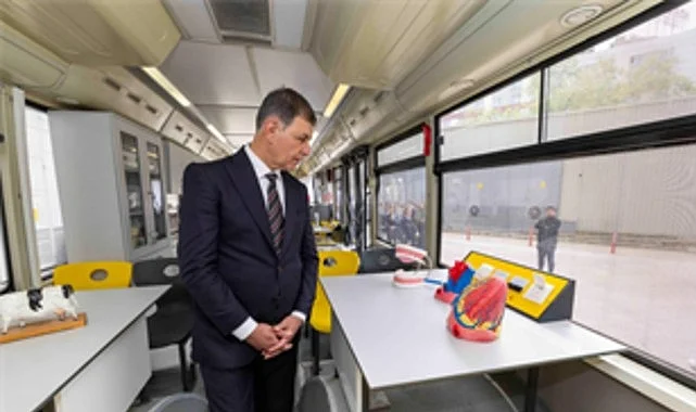 Gezici Bilim Otobüsü yola çıktı