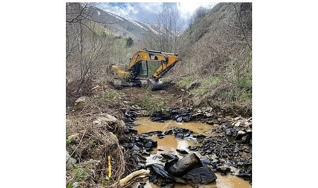 Ödemiş Belediyesi yağışlı mevsim sonrası aynı anda 7 bölgede sahada