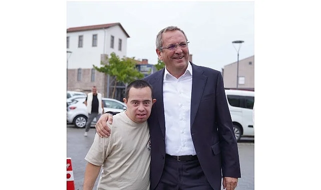 Sevgiyle atılan her adım, paylaşıldıkça çoğalan en değerli mutluluklara dönüşüyor