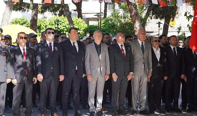 19 Mayıs Atatürk’ü anma ve Gençlik Spor Bayramı çoşkuyla kutlandı