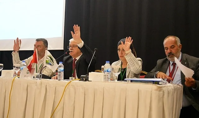 Başkan Deveciler, T.C. Çevreci Belediyeler Birliği Başkanlığına Yeniden Seçildi