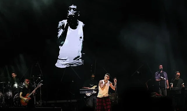 Bursa Kahve Festivali’nin İkinci Gününde Can Bonomo Rüzgarı Esti