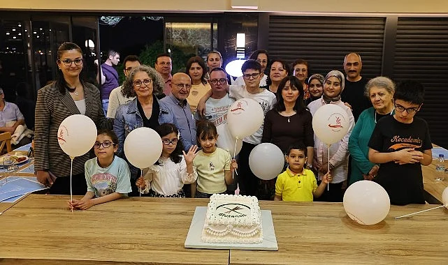 Çölyak hastaları glütensiz sofrada buluştu