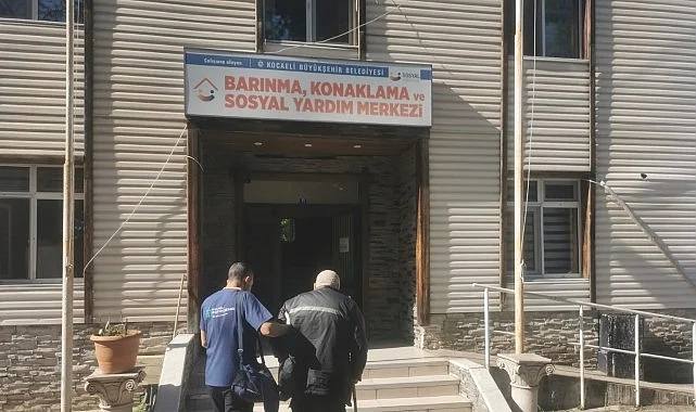 Çöp evden Büyükşehir’le hayata tutundu