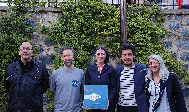 Üsküdar’da 19 Mayıs Coşkusu Pinhani Konseriyle Yaşandı