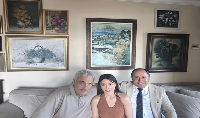 HALİL ERGÜN’DEN GENÇ OYUNCU FADİME TEK’E ÖVGÜ DOLU SÖZLER!