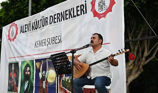 Alevi Kültür Dernekleri Kemer Şubesinden aşure lokması