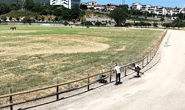 Gölcük Rahvan At Tesisi’nde kapsamlı bakım