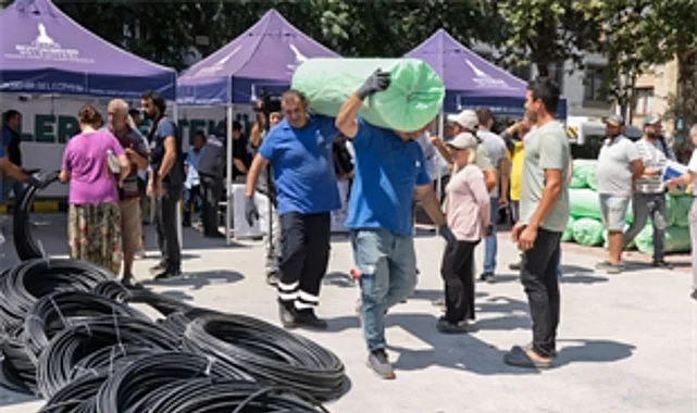 Büyükşehir’den domates ve çilek üreticisine iklim zırhı