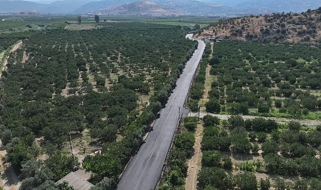 Efes Selçuk’ta Yollar Yenileniyor: 40 Yıldır Beklenen Yolda Çalışmalar Başladı
