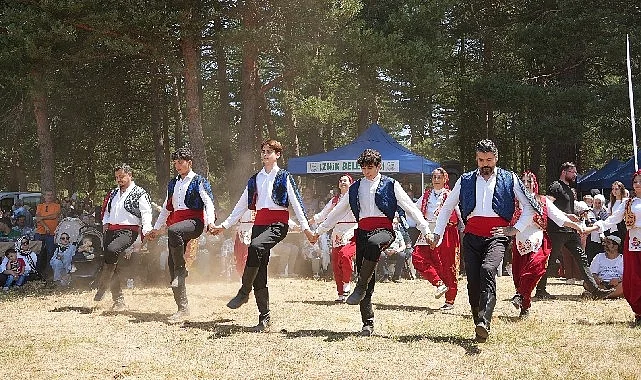 İznik’te 5. Maviyemiş Festivali’ne Yoğun İlgi